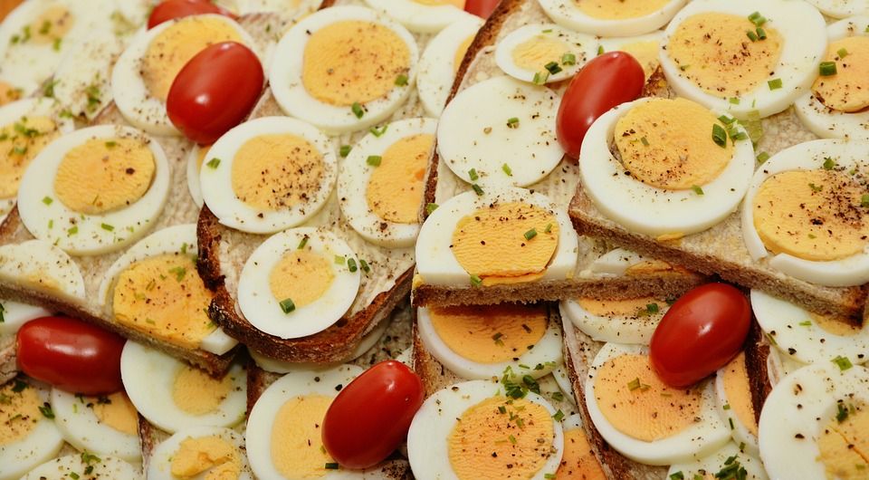 Eggs/ pixabay